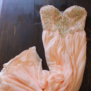 Strapless Sweetheart Neckline Prom Dress; Peach